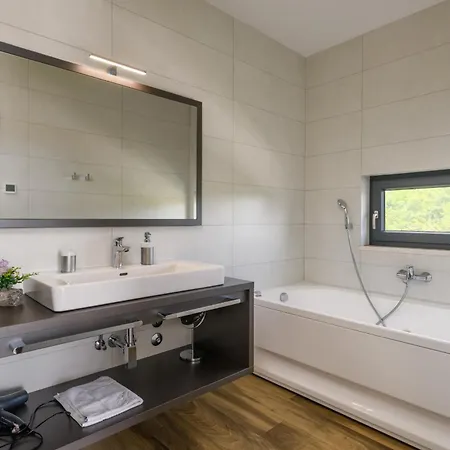 Villa Emma Juršići